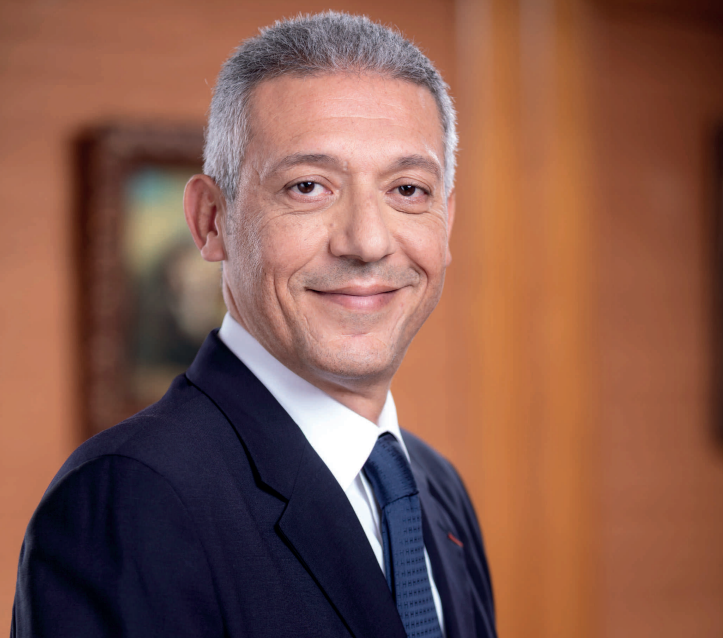 Mohamed Hassan Bensalah : sacré chevalier !